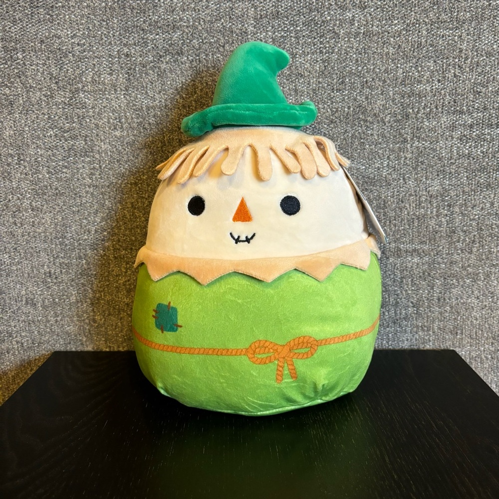 8” Samuel the Scarecrow Squishmallow